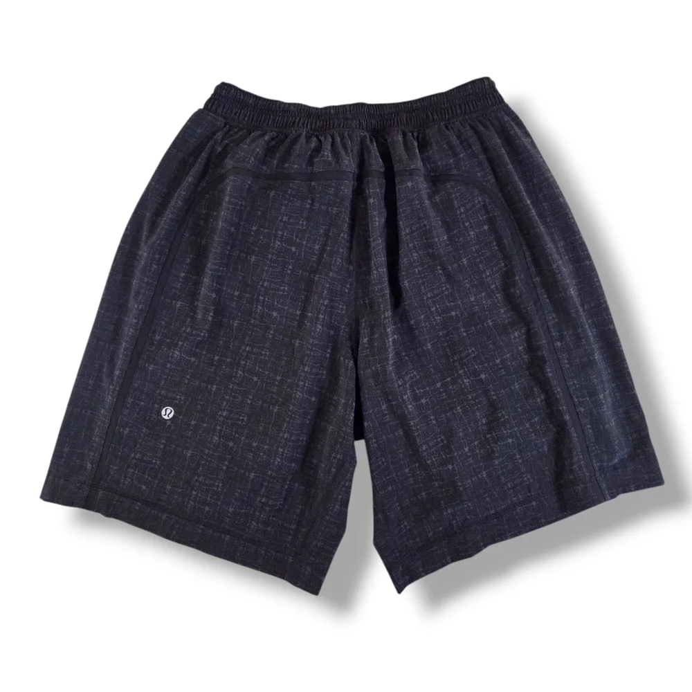 LULULEMON Men’s 9” Lined Pace Breaker Shorts Black Grey Gray Large